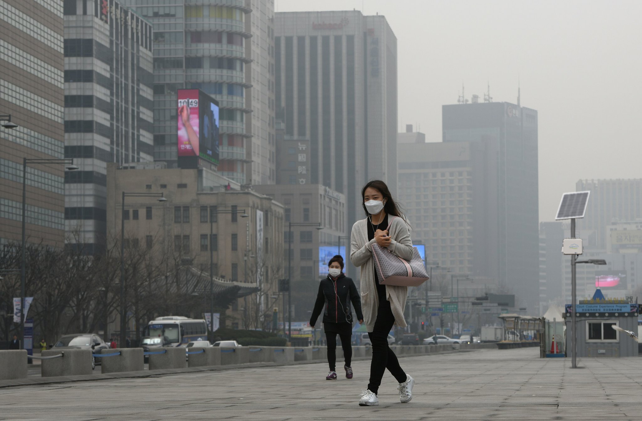 Increasing SMOG generation in cities